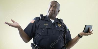 filmes sobre polícia incompetente