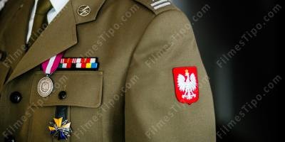 filmes sobre uniforme militar