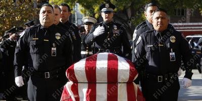 filmes sobre funeral policial